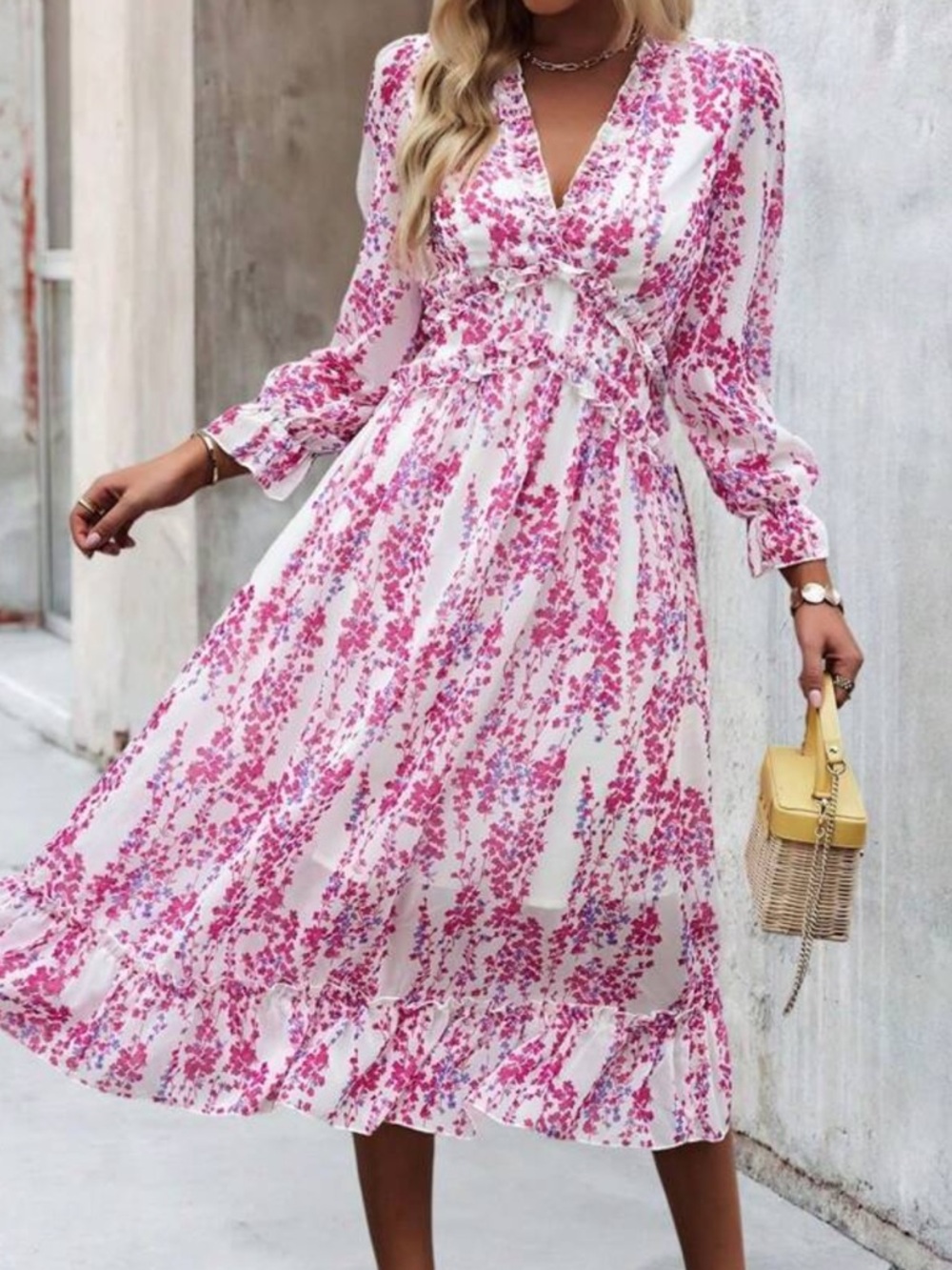 NWT Pink Floral V-Neck Long Sleeve Midi Dress
